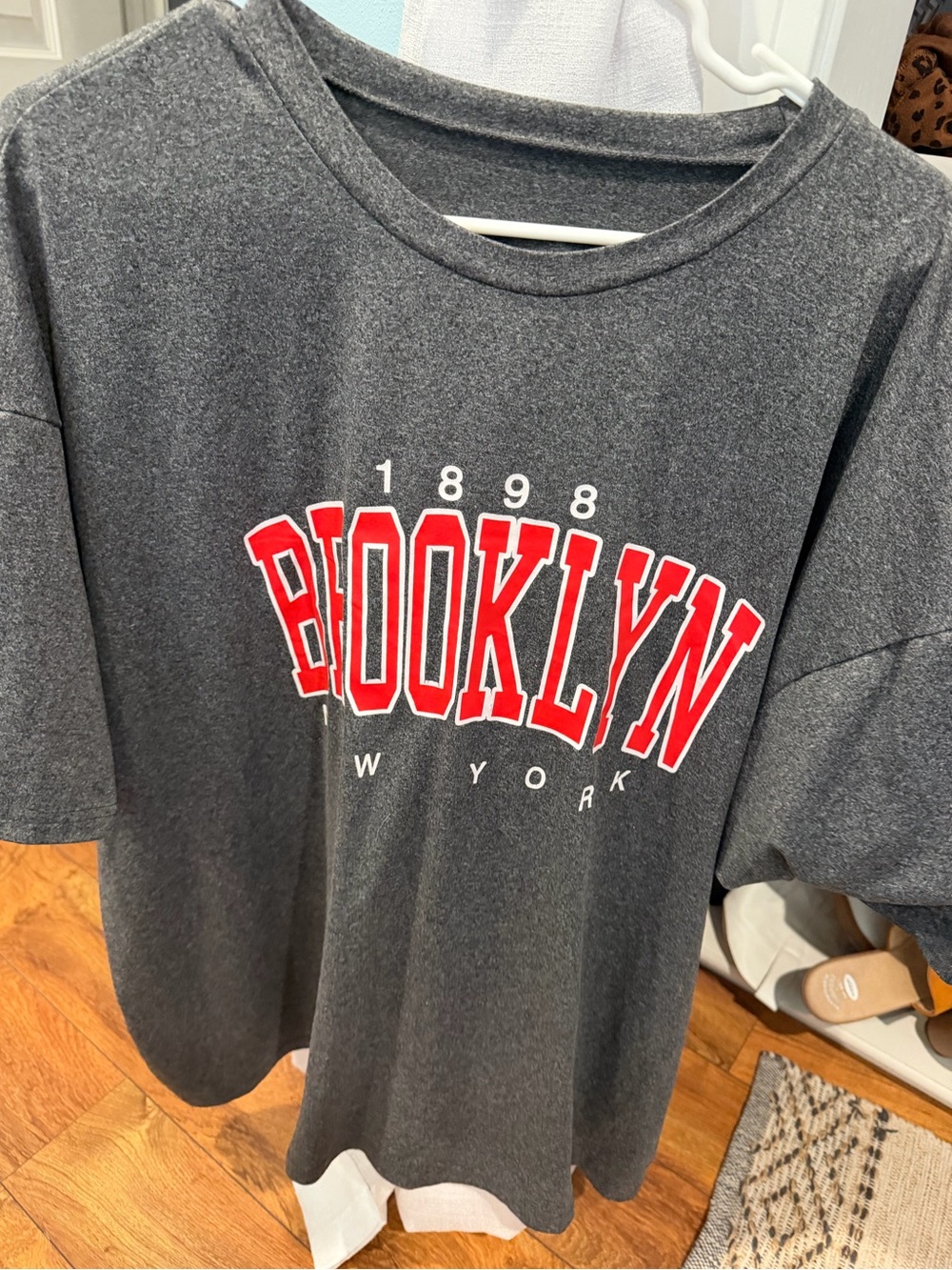 SHEIN Dark Gray Short Sleeve Tee with Red Brooklyn Print